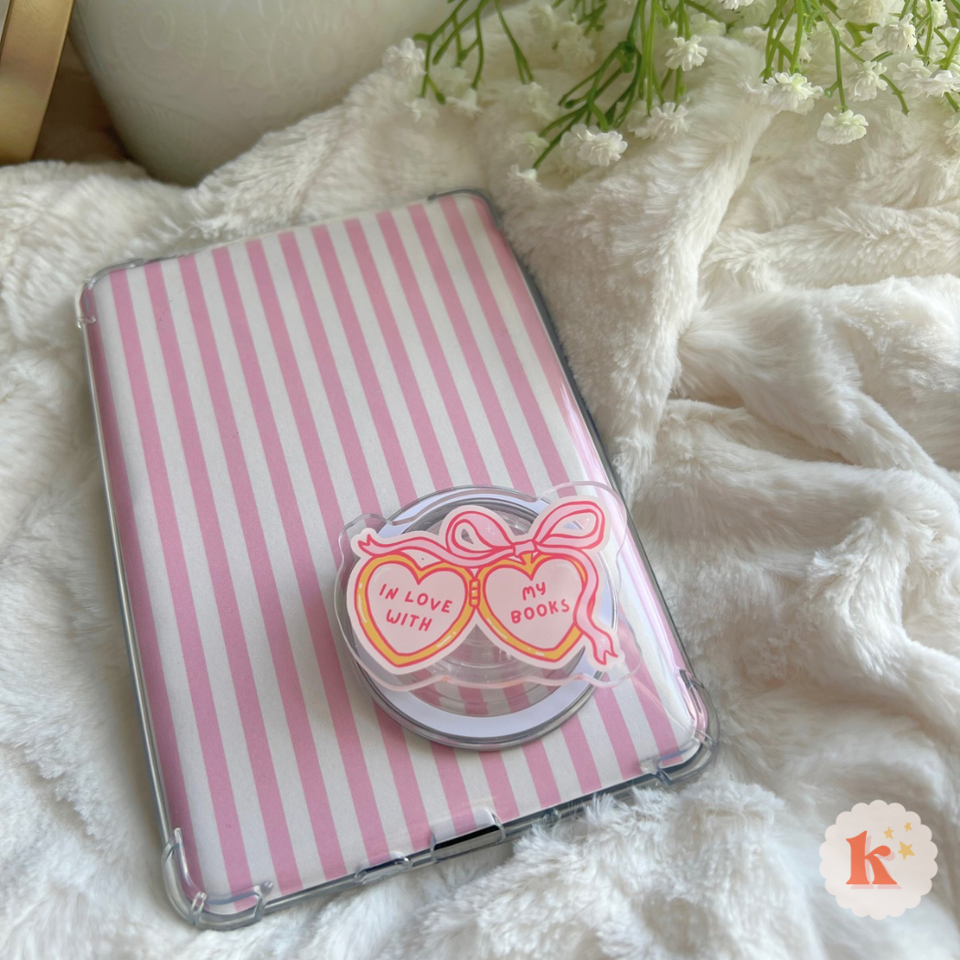Kindle Grip - In Love With My Books (Magsafe)