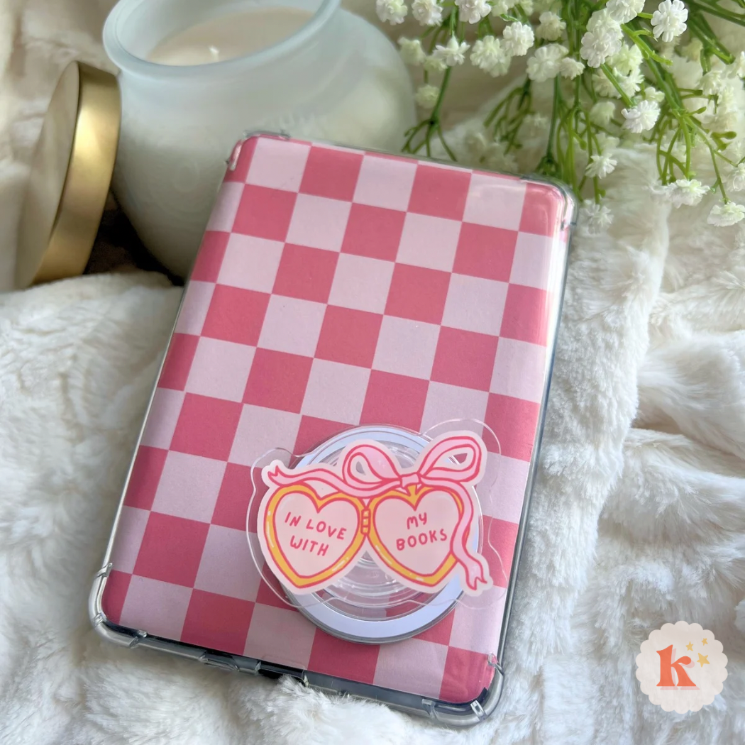 Kindle Grip - In Love With My Books (Magsafe)