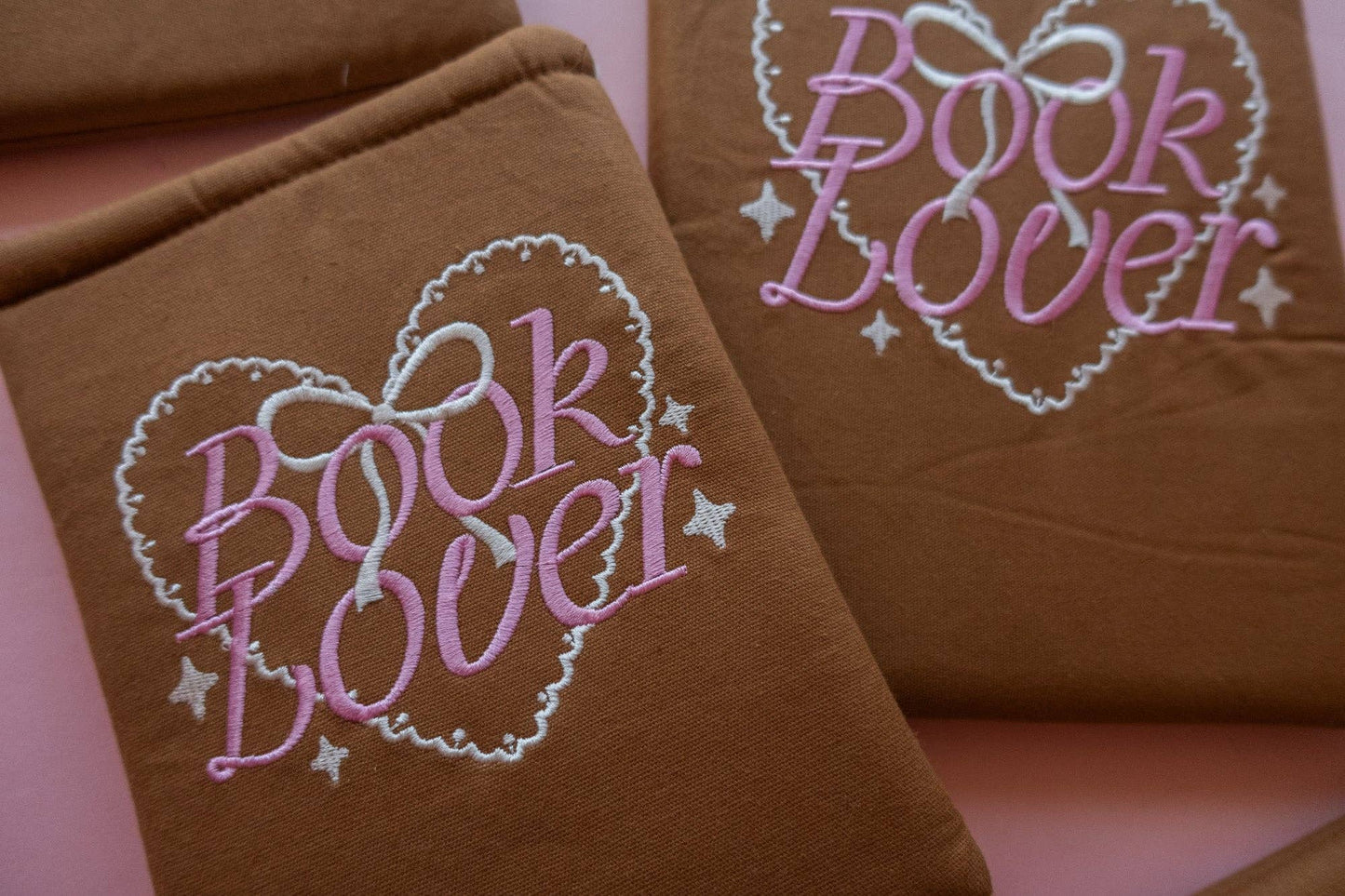 Book Lover Embroidered Book/Kindle Sleeve: Kindle Sleeve